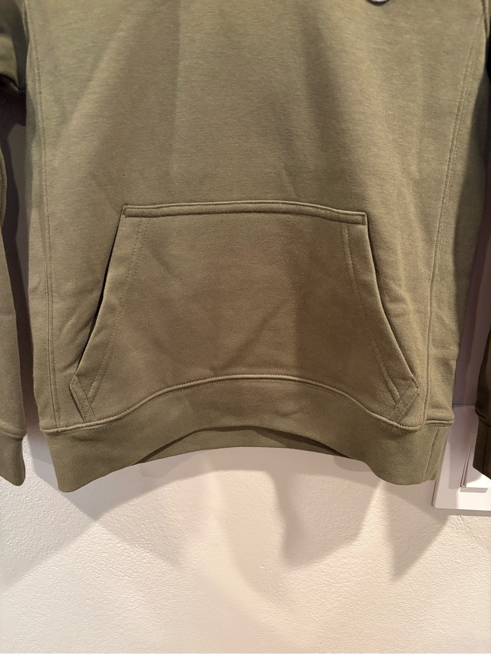 Nike Las Vegas Raiders Salute To Service Hoodie - Youth Size Small & Large NWOT - Picture 9 of 14